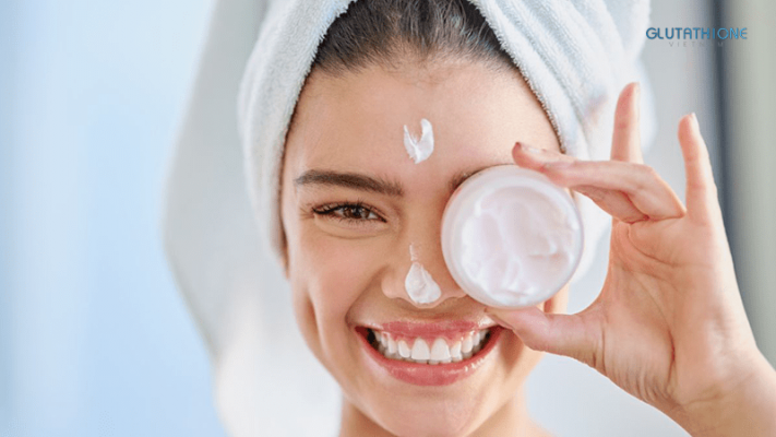 Cách chăm sóc da mặt tại nhà để có làn da đầy sức sống